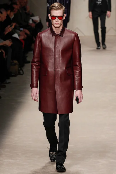 Look 39
